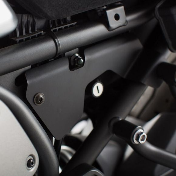 SW-MOTECH Master Cylinder Brake Fluid Reservoir Guard—Left/Right—BlackRef: sct.06.642.10000/b