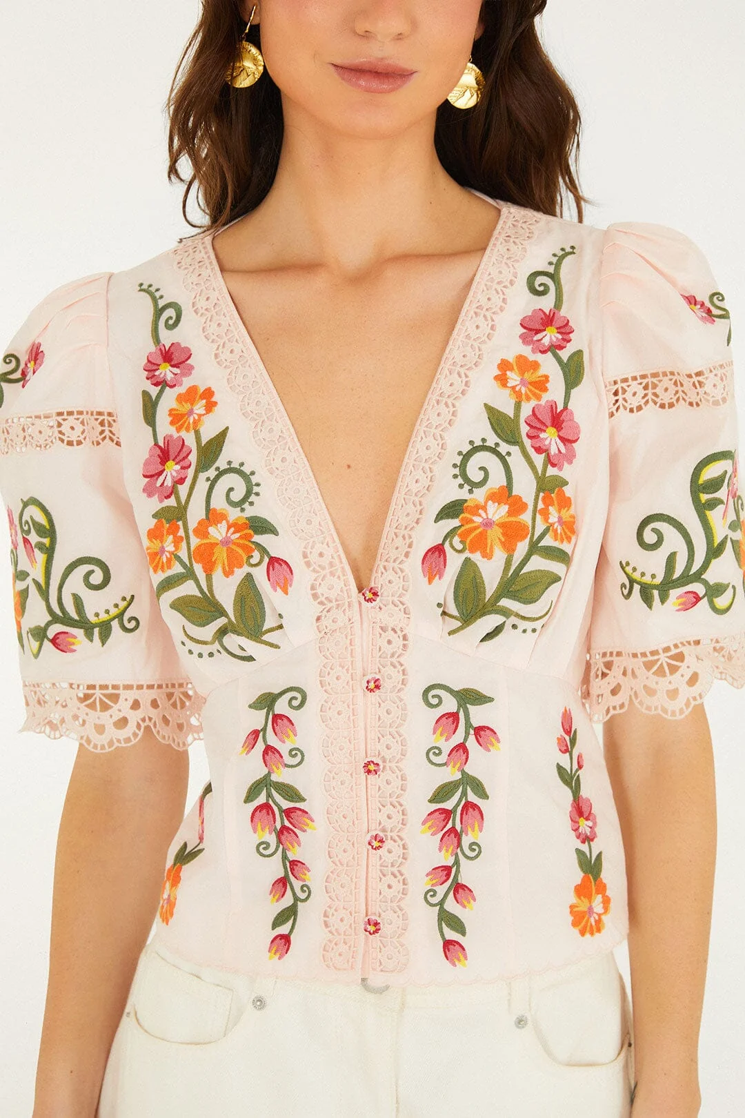 Off-White Flower Embroidery Puff Sleeve Blouse