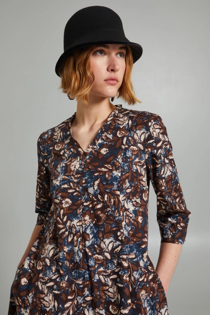 Cloche hat with velvet profiles - BLACK