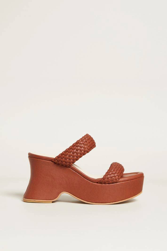 Wedge sandals - BROWN