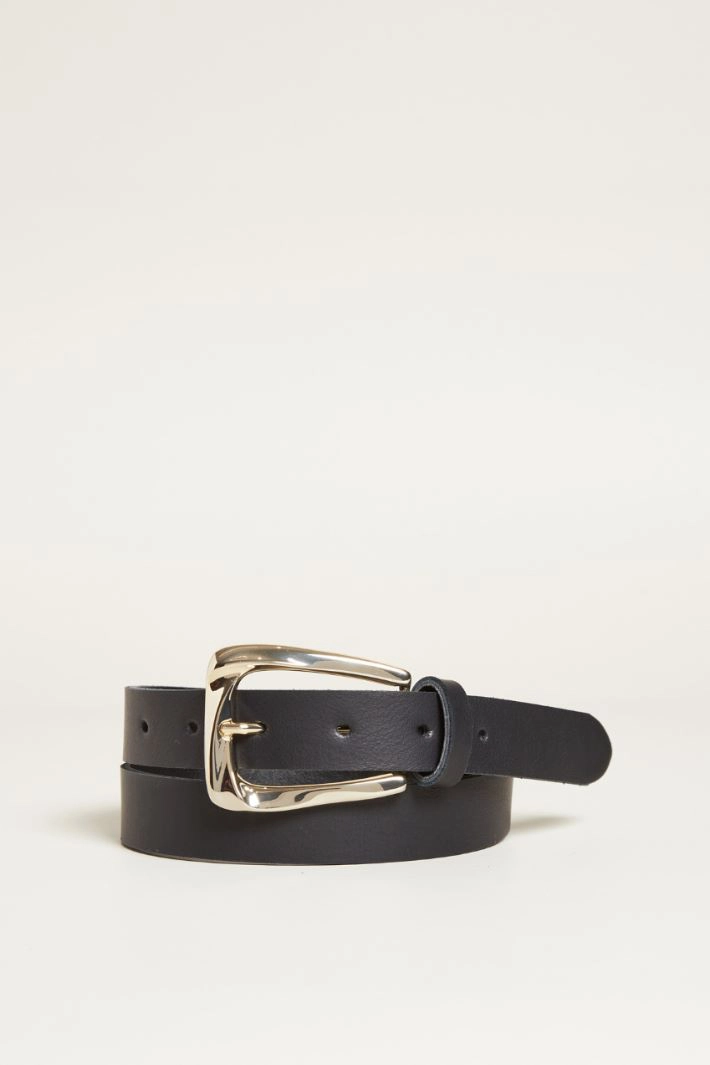 Leather belt - BLACK