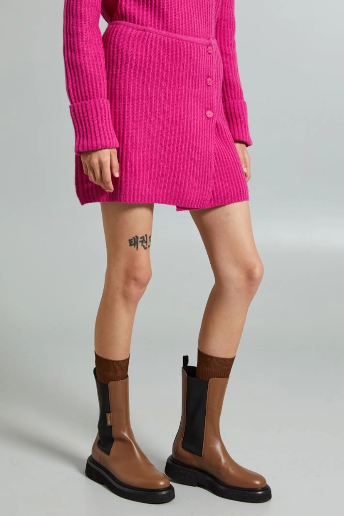 Short knit skirt - FUCHSIA