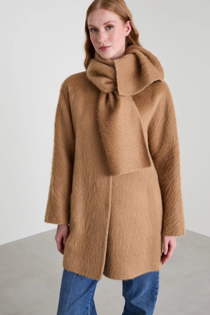 Alpaca coat with scarf - CAMEL