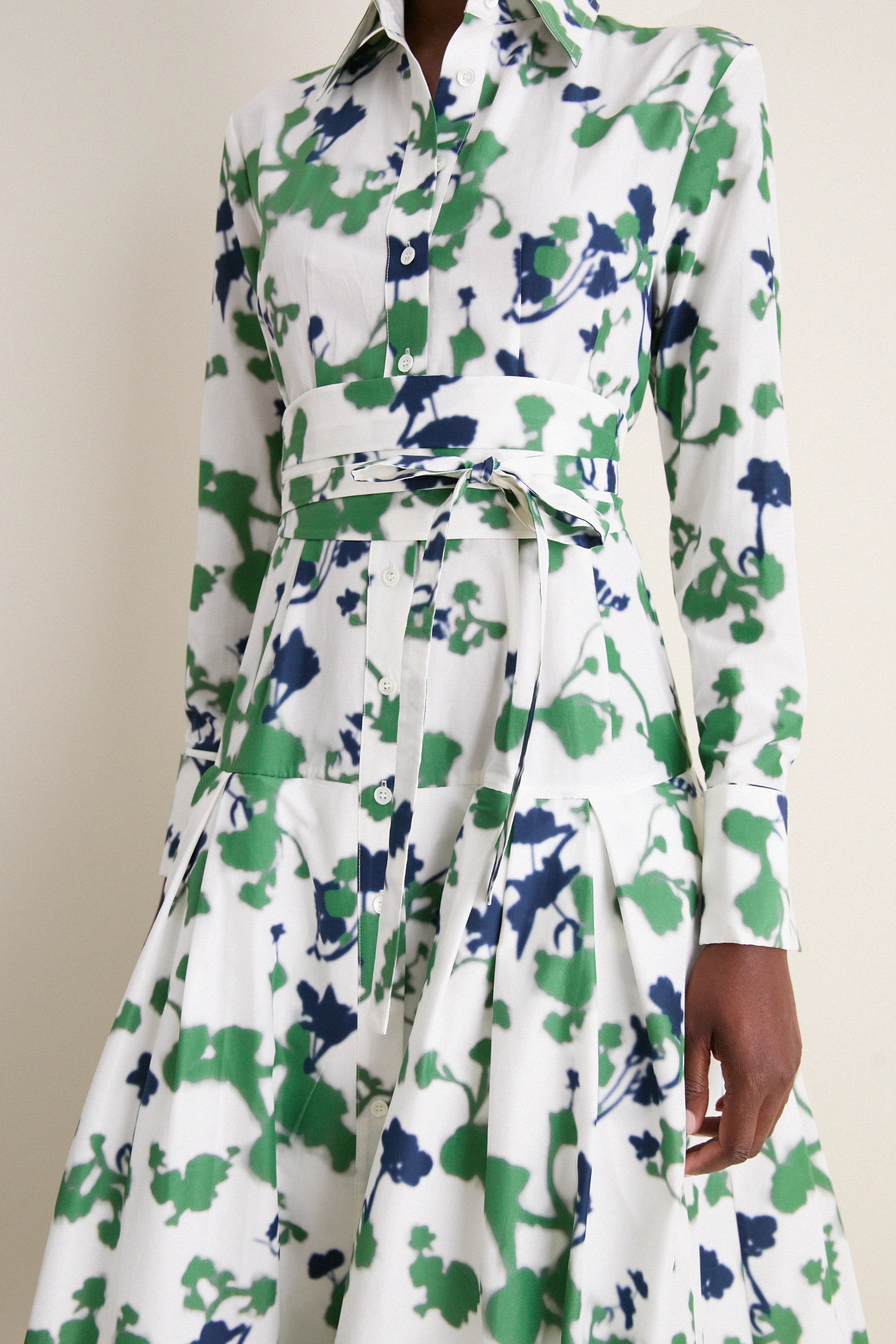 Blurred Bouquet Sono Shirt Dress