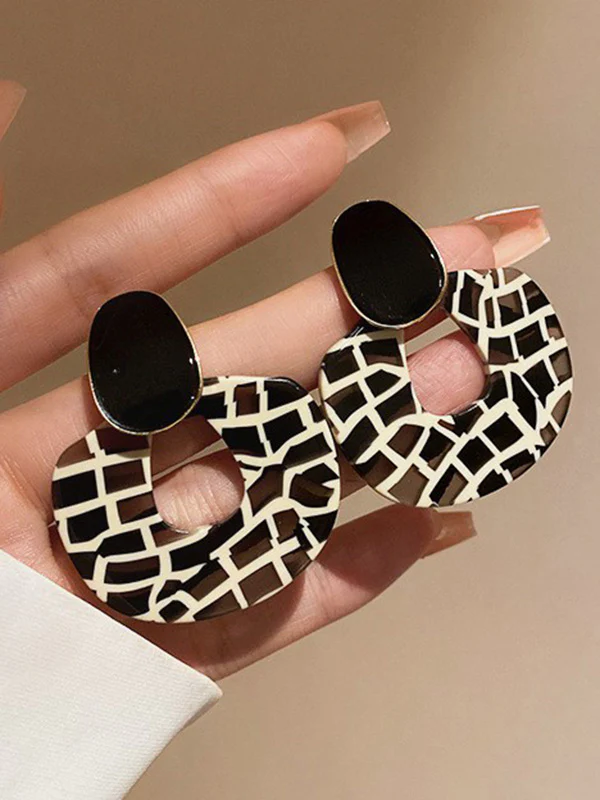 Contrast Color Geometric Drop Earrings