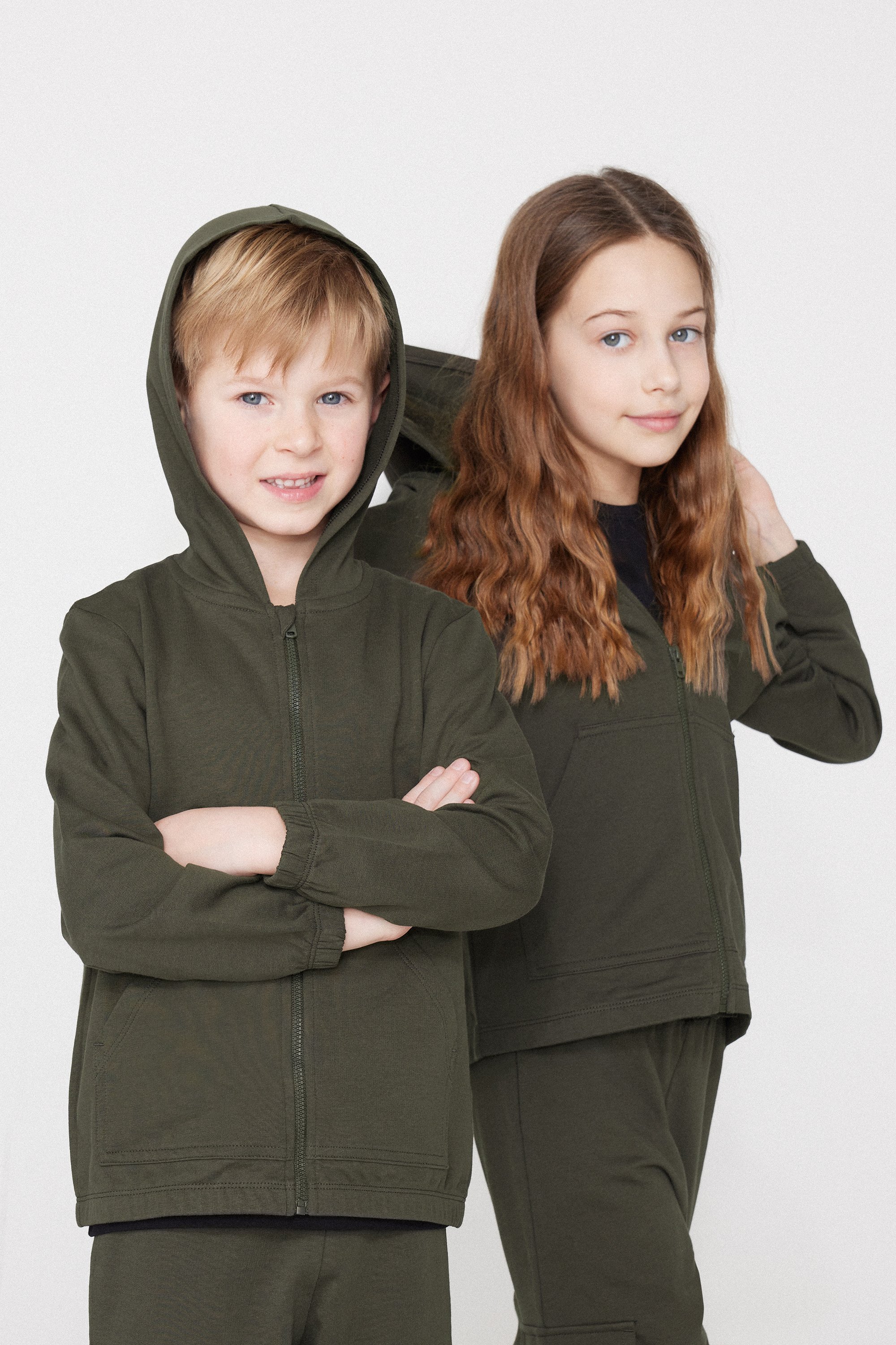 Children’s Unisex Cotton Hooded Sweatshirt with Zip