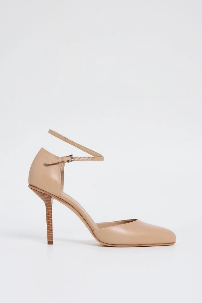 Leather Mary Janes - LIGHT BEIGE