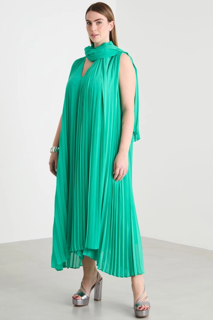 Plissé georgette stole - GREEN