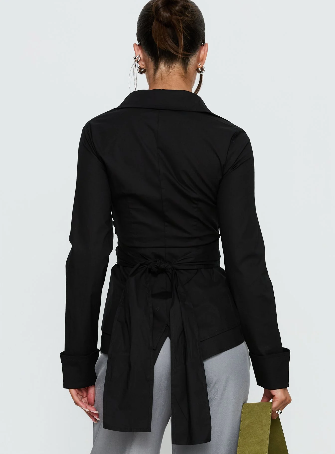 Shapeshifter Twist Long Sleeve Shirt Black
