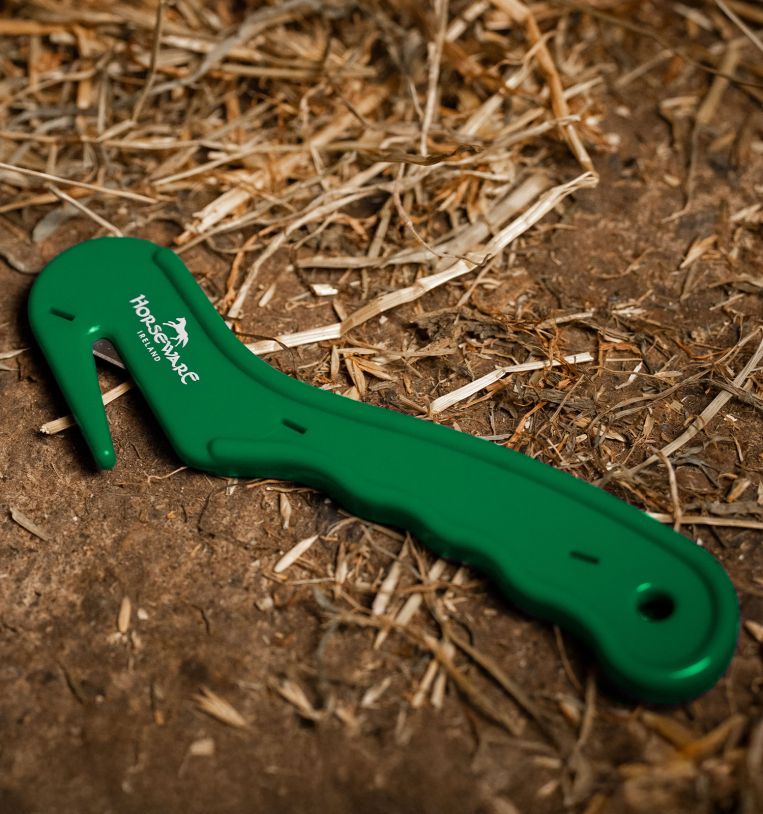 Horseware® Yard Knife