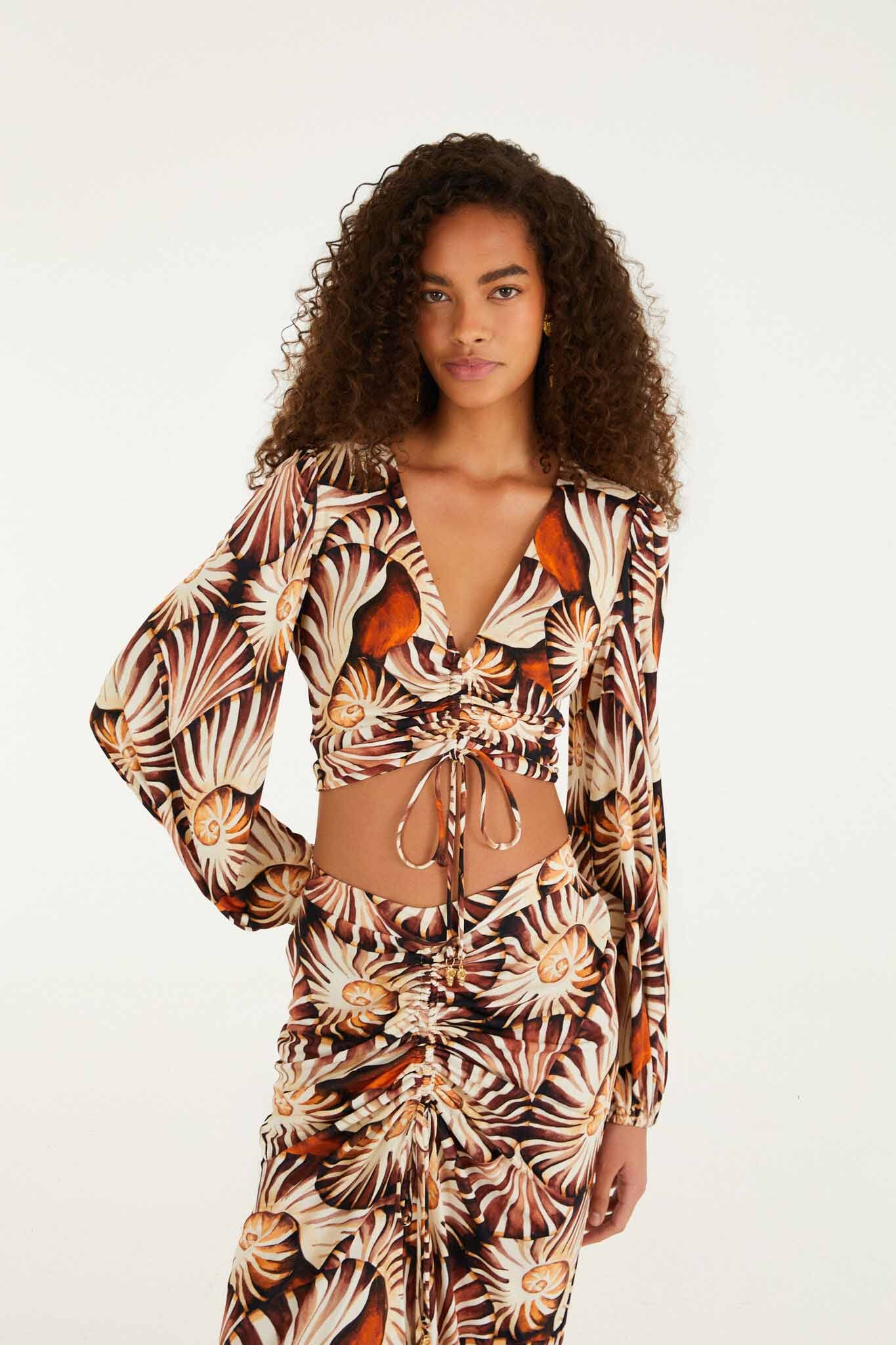 Multicolor Ammonite Ruched Long Sleeve Crop Top