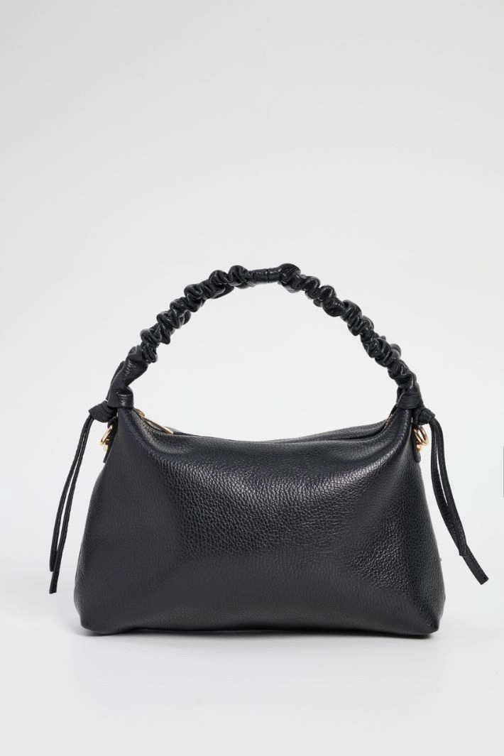 Bag with curled handle - BLACK