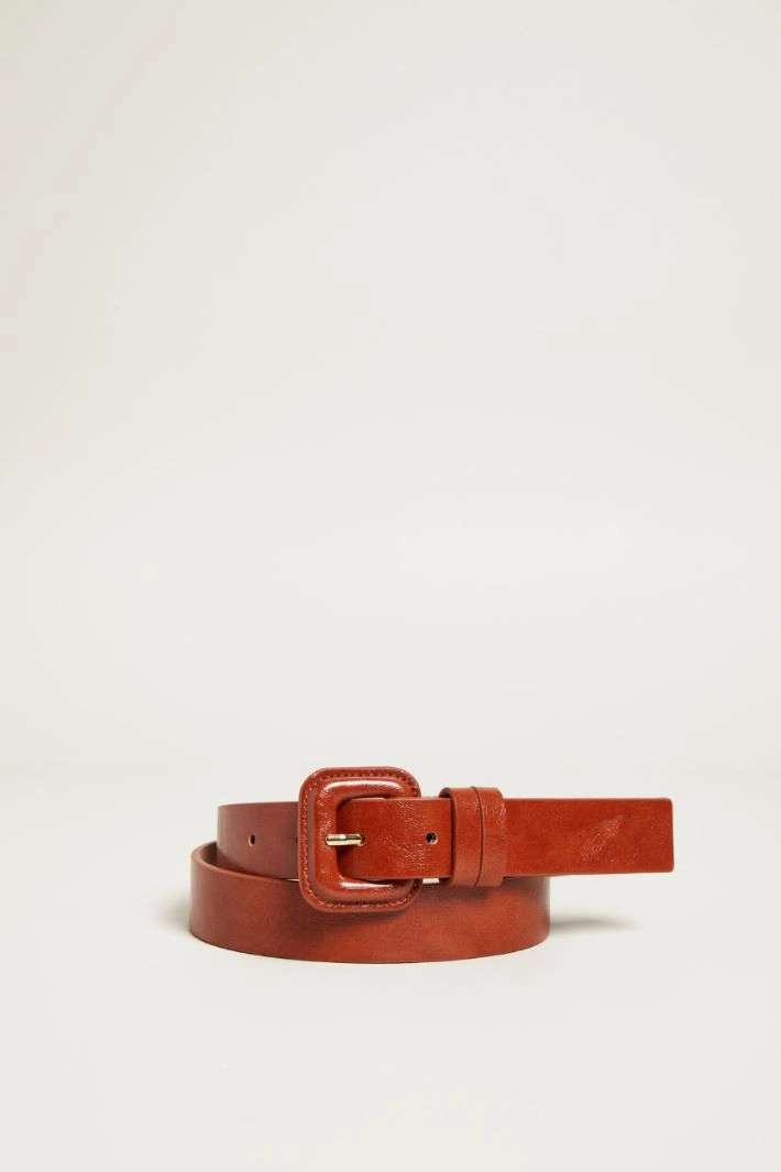 Belt with covered buckle - LEATHER