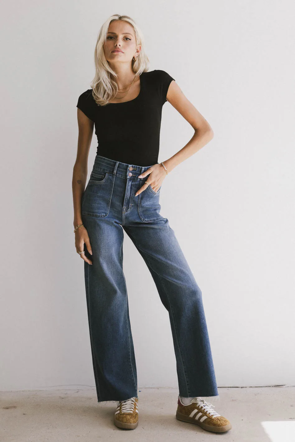 Freya Ribbed Top in Black