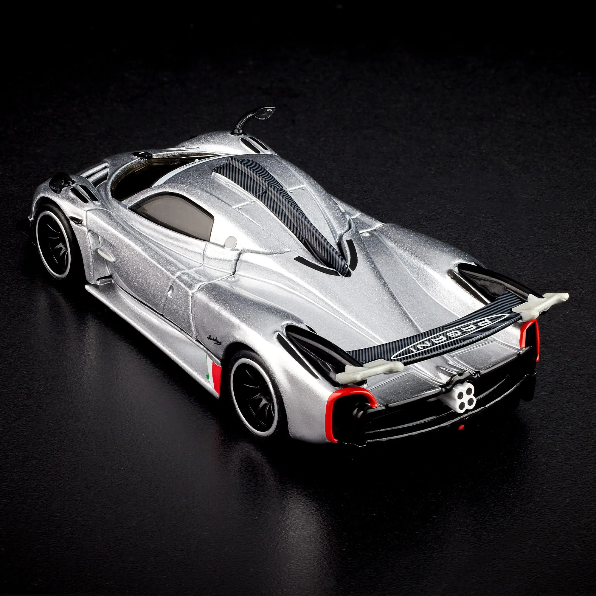 RLC Exclusive ’21 Pagani Huayra R