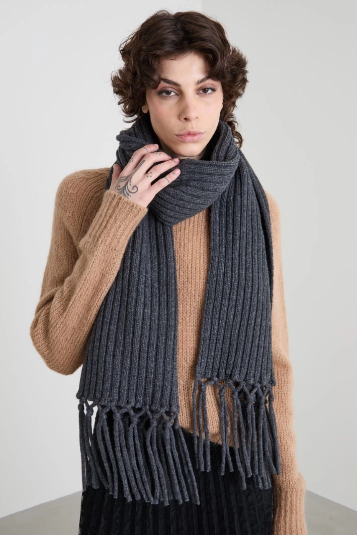 Long wool scarf - ANTHRACITE