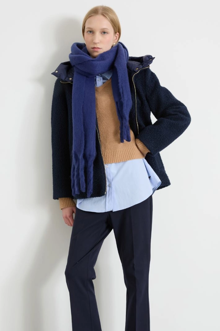 Fluffy scarf - BLUETTE
