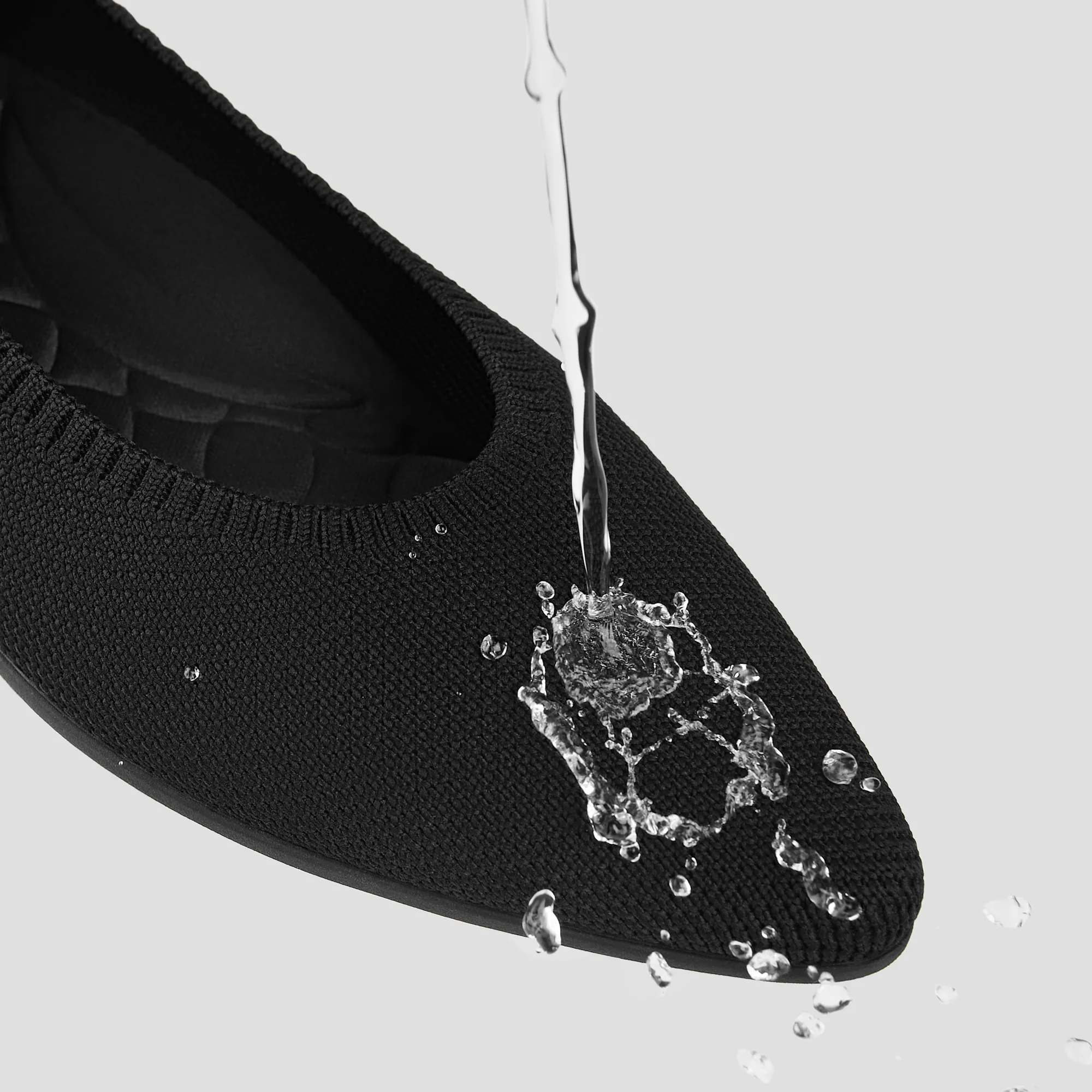 Lightweight Pointed-Ballet Flats (Aria Walker)