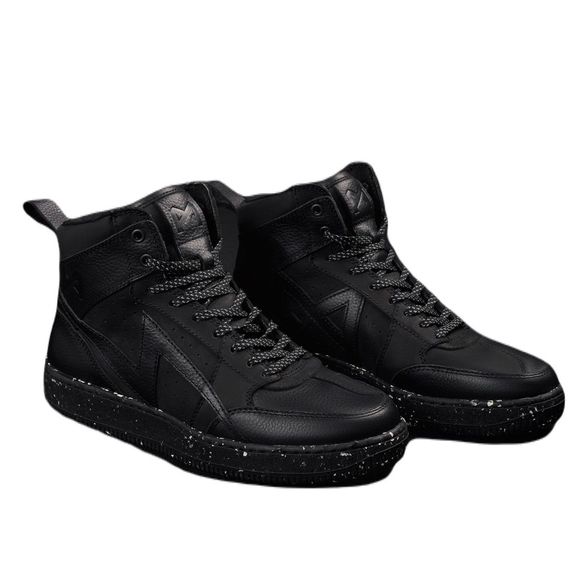 Moto Pando Moto Apex Sneakers - BlackRef: PAN0095