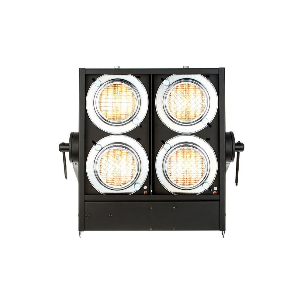 Showtec Stage Blinder 4 DMX – Thomann Ireland