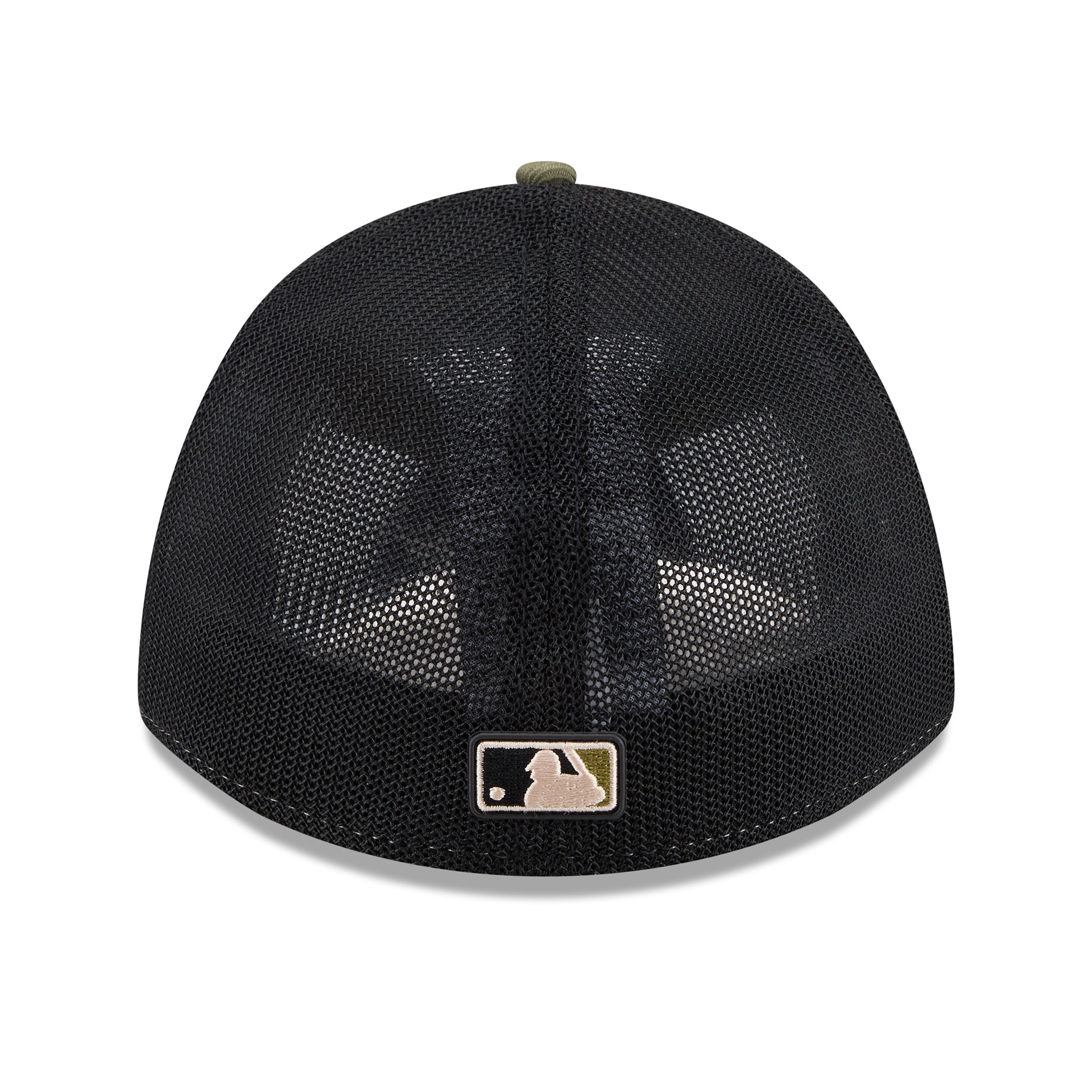 San Diego Padres 2026 MLB Armed Forces 39THIRTY M-Crown Flex Cap Olive