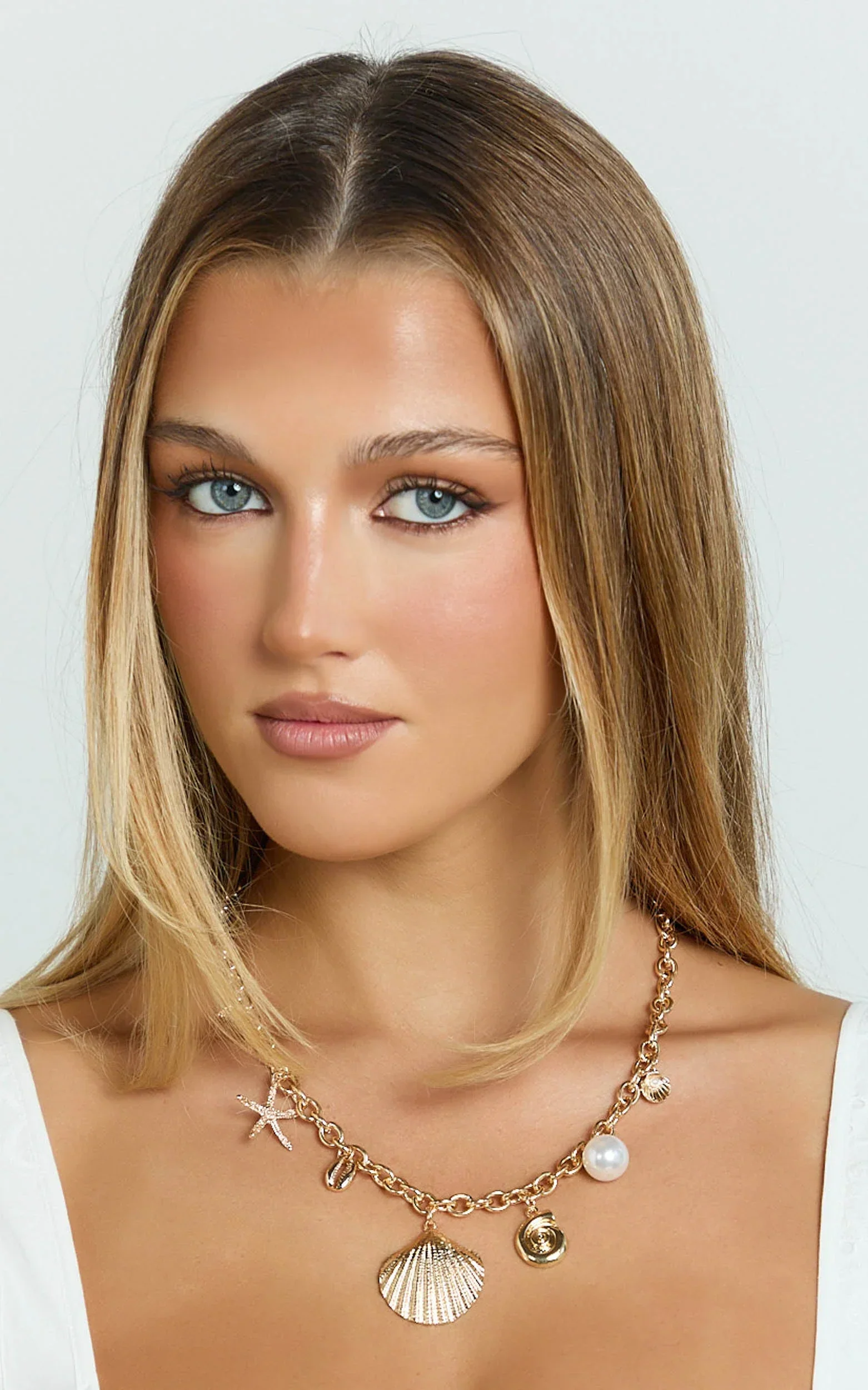 Capri Charm Necklace in Gold
