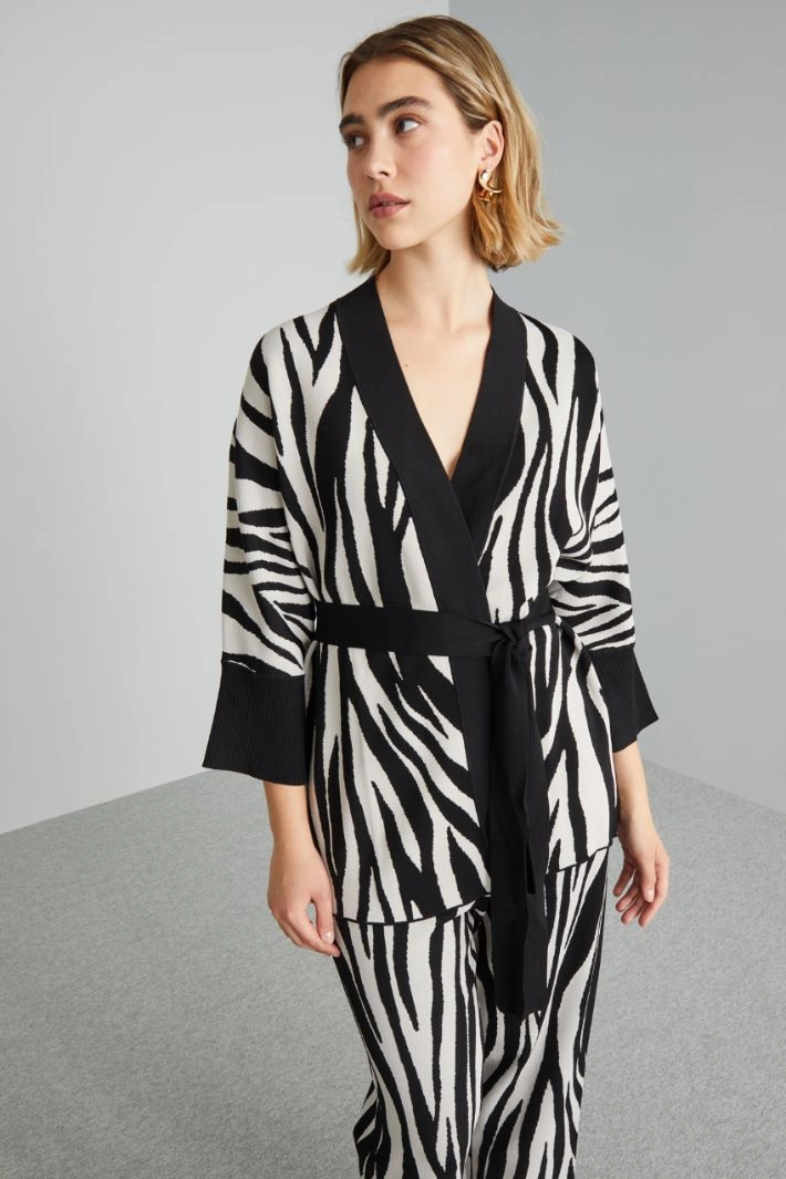 Viscose cardigan with belt - BLACK WHITE CREAM