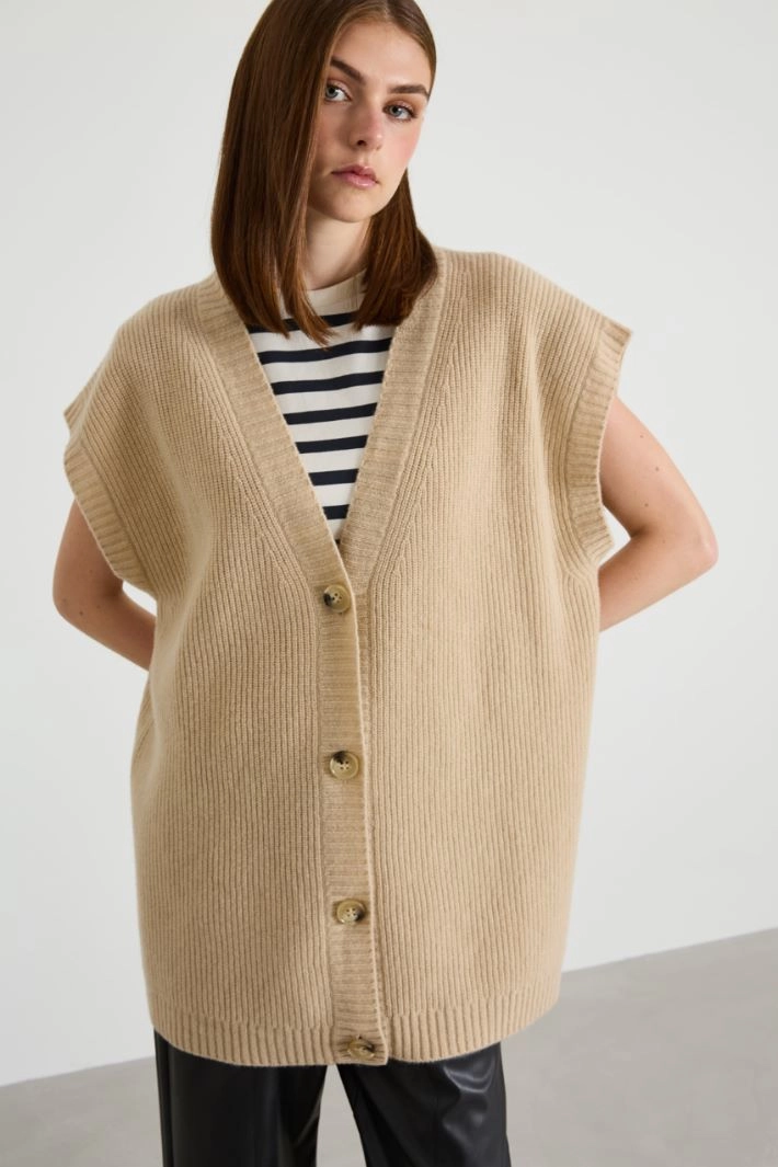 Wool knit fabric gilet - SAND