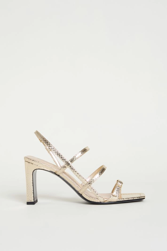 Metallic-finish sandals - GOLD
