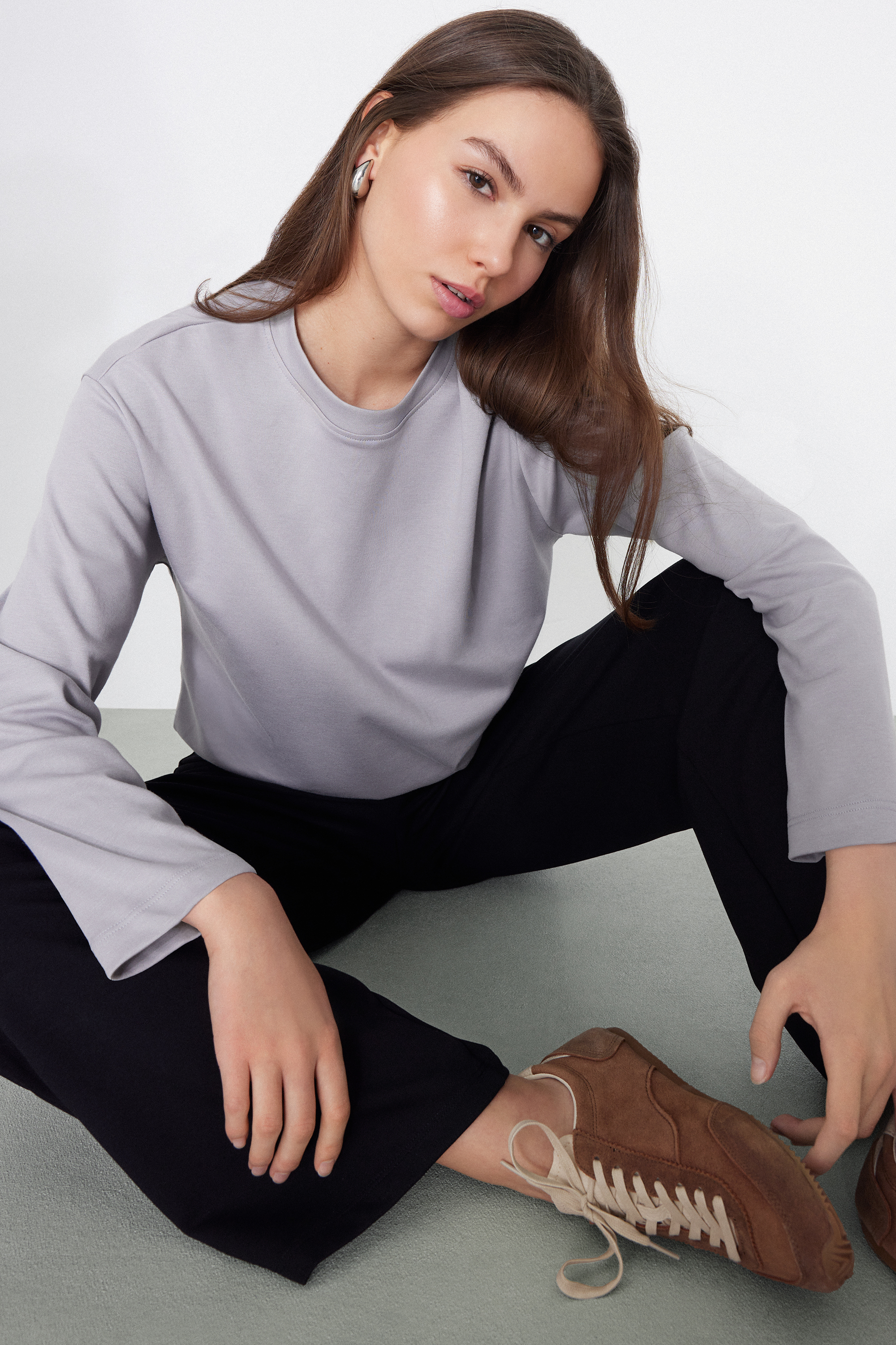 Medium Weight 100% Cotton Long Sleeve T-shirt with a Round Neckline