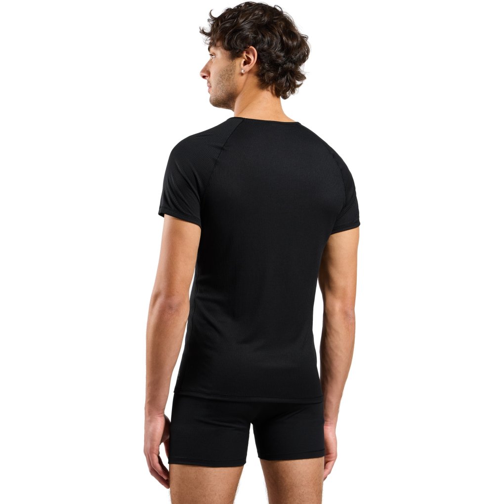Odlo Active Light Crew Neck Short-Sleeve Base Layer Top Men - black