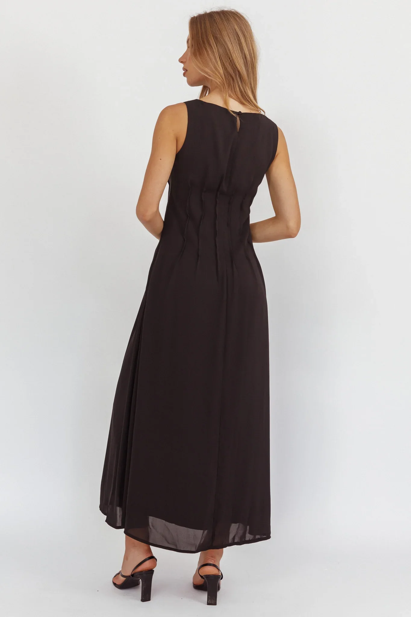 Karine Pintuck Pleat Maxi Dress Black