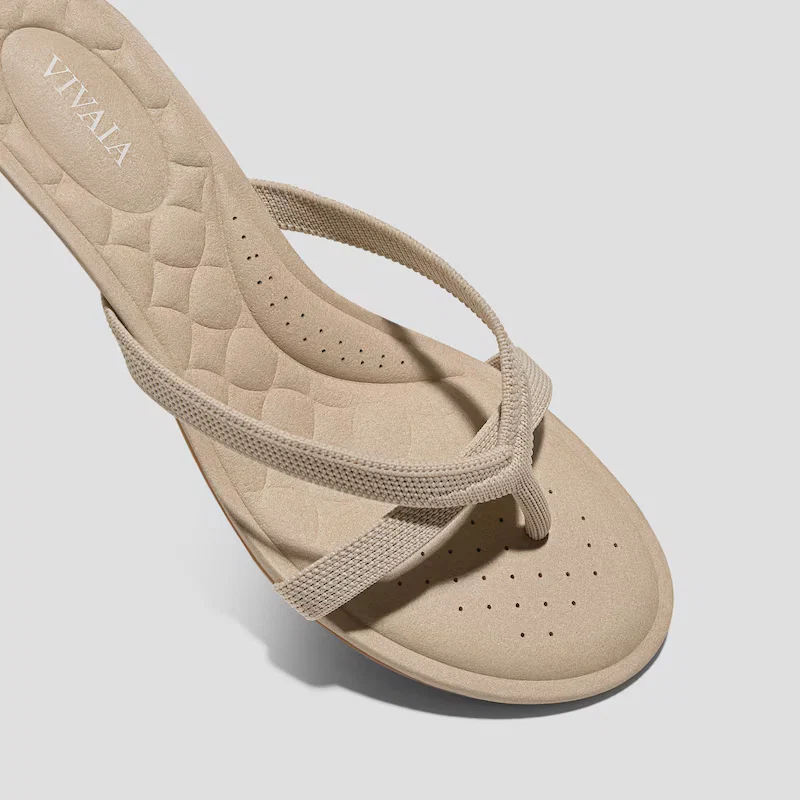 Round-Toe Kitten-Heel Sandals (Emeline)