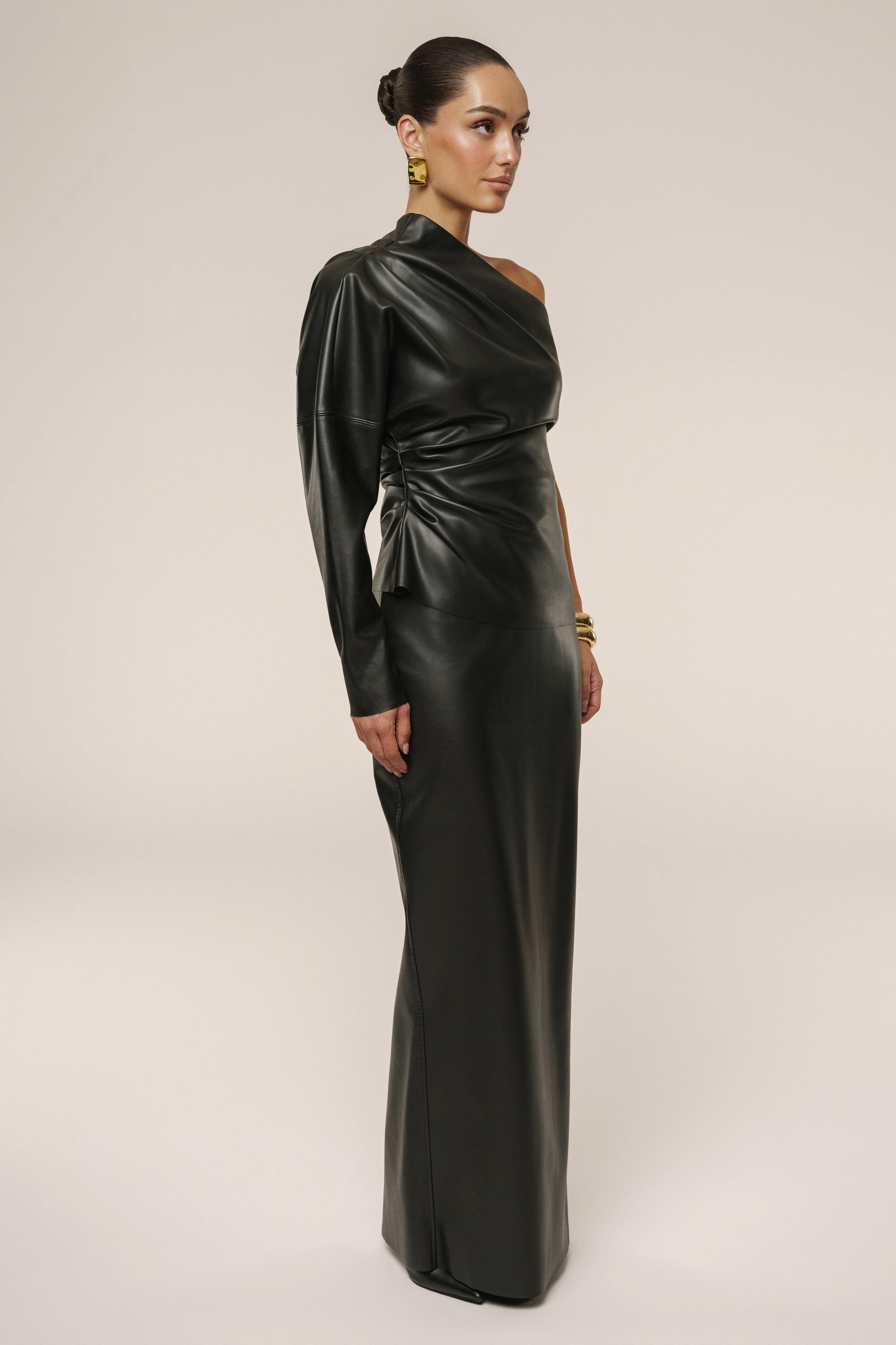 Black Demi One Shoulder Top