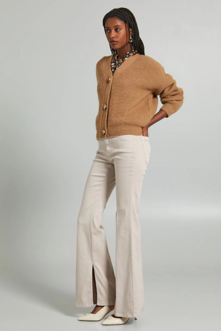 Bootcut jeans with slits - LIGHT BEIGE