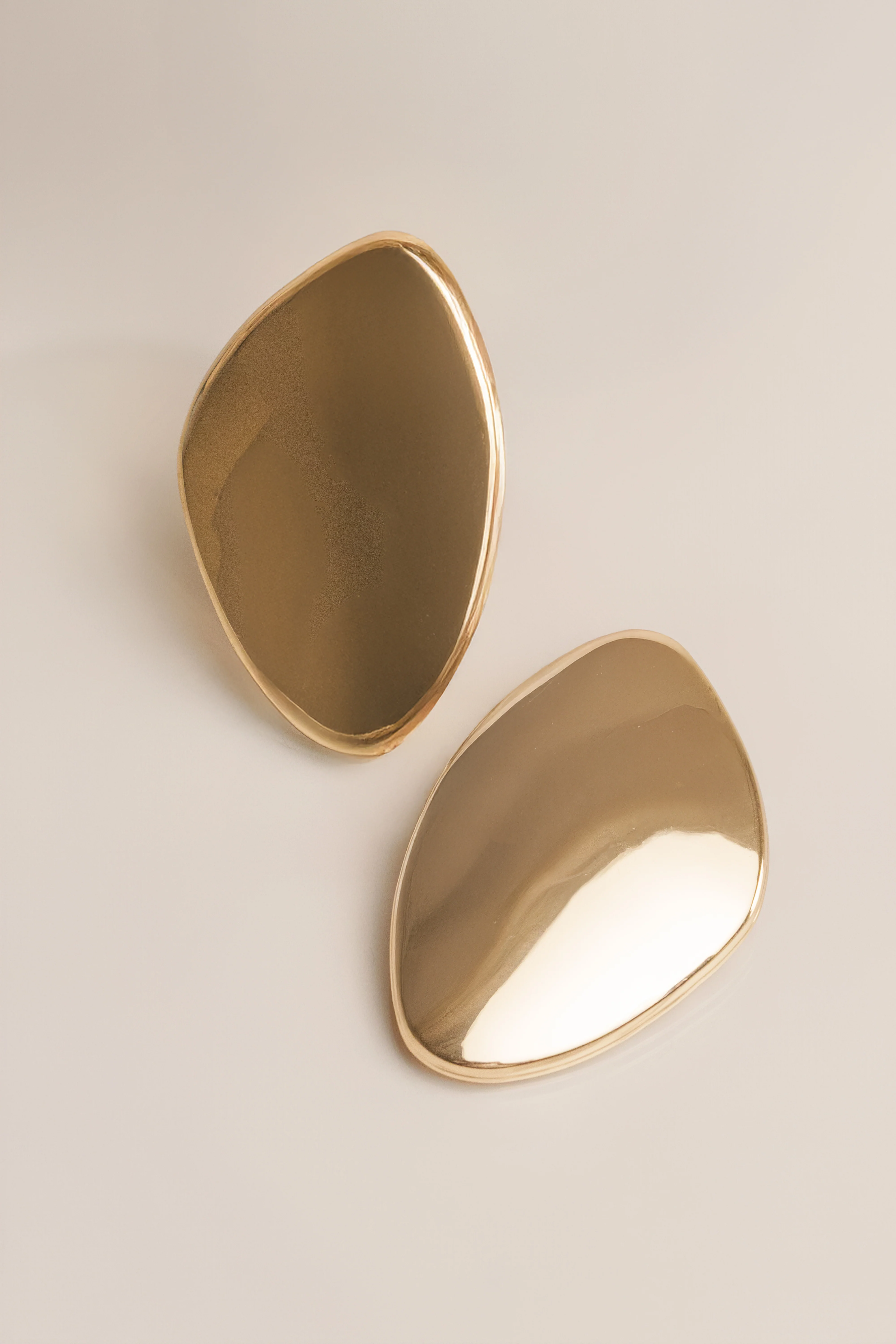 Gold Becca Oval Earrings