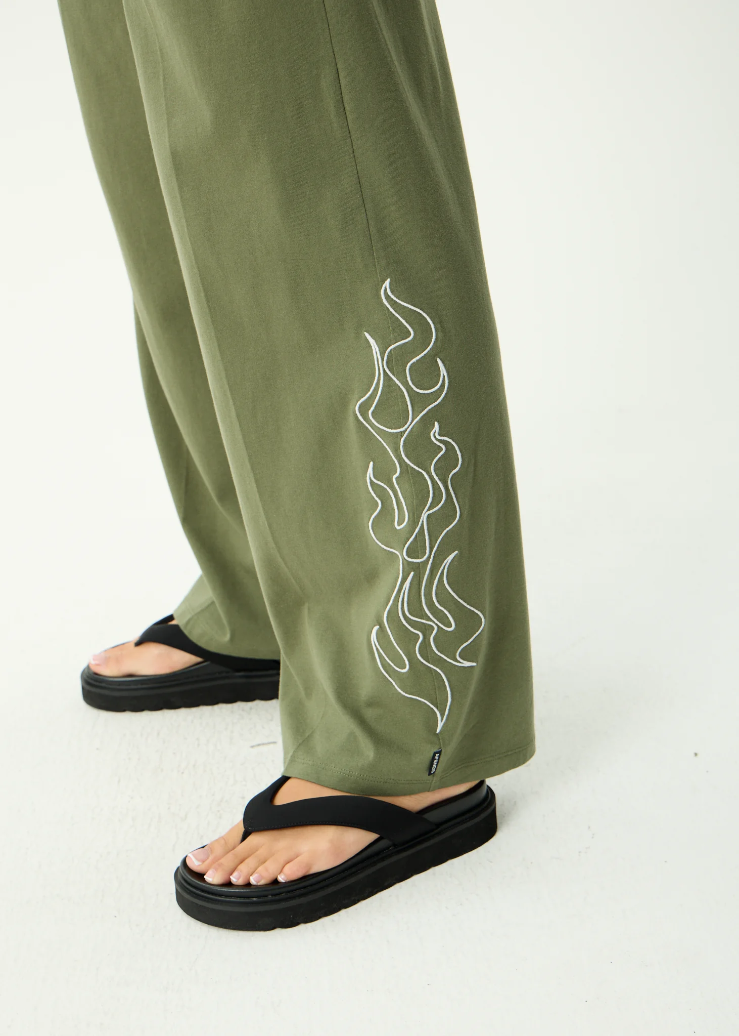 AFENDS Womens Dirts - Jersey Pant - Deep Olive