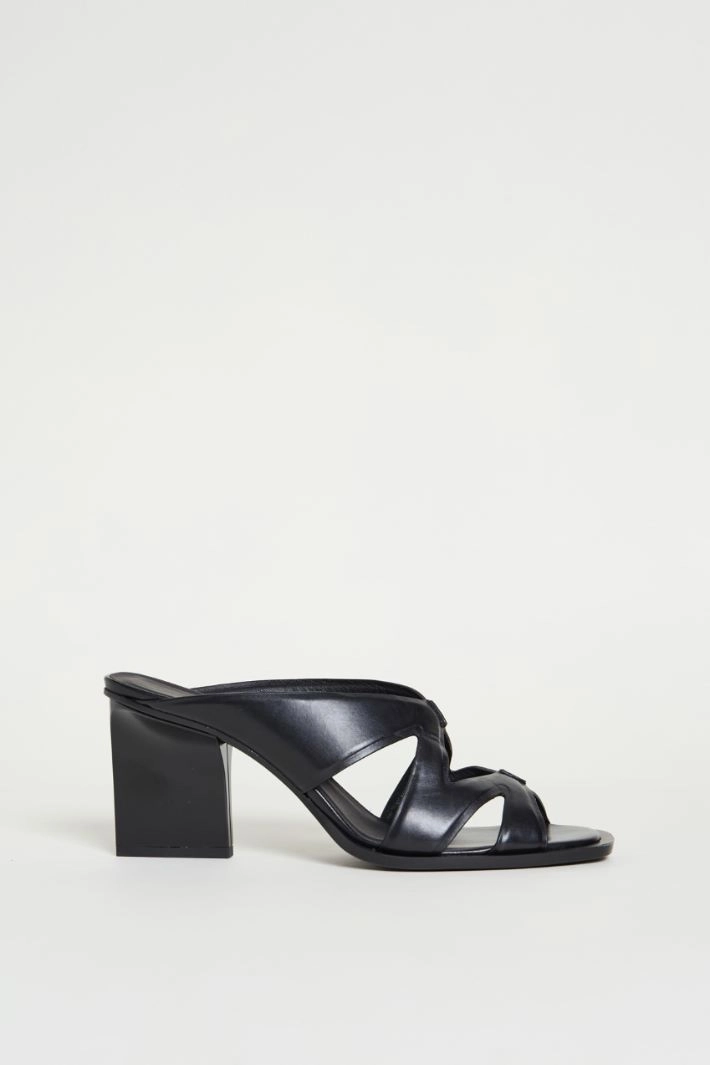 Polished leather sandals - BLACK