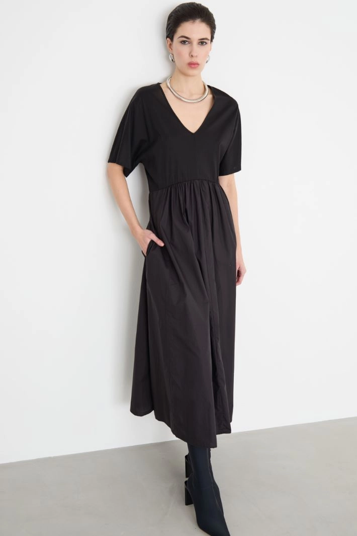Wide-fit dress - BLACK