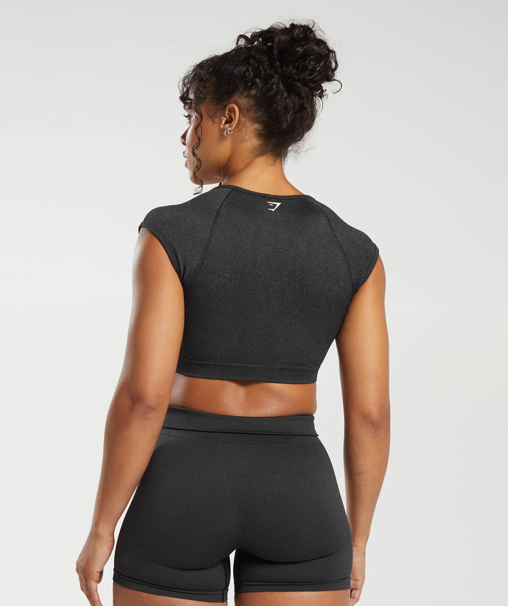 Adapt Fleck Seamless Crop Top Black/Smokey Grey