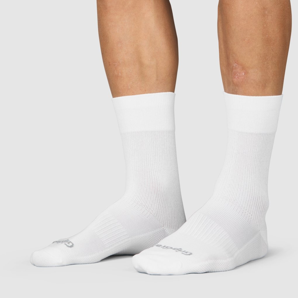GripGrab EXPLR Regular Cut Socks - White