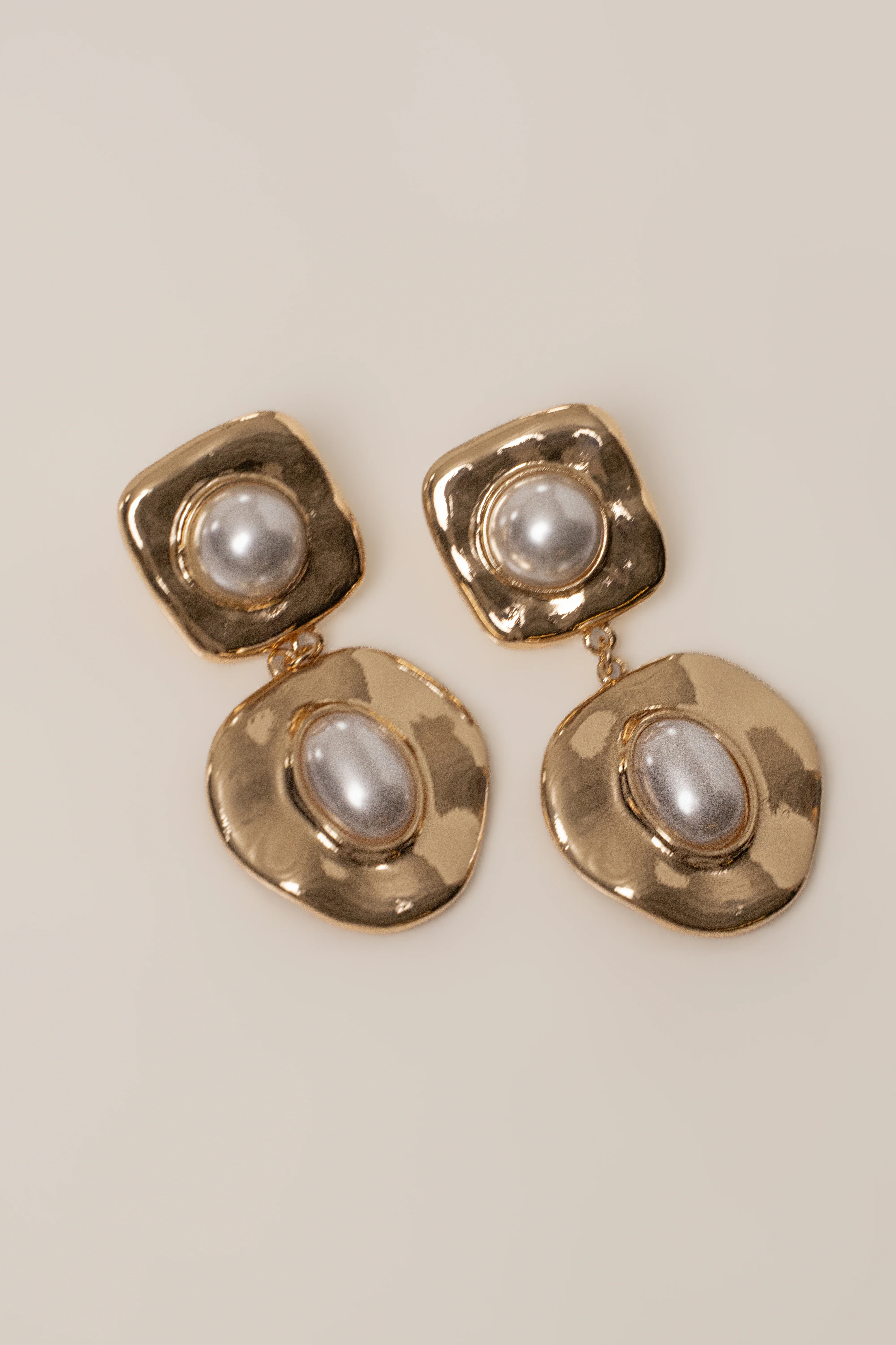 Gold Kai Pearl Dangle Earrings