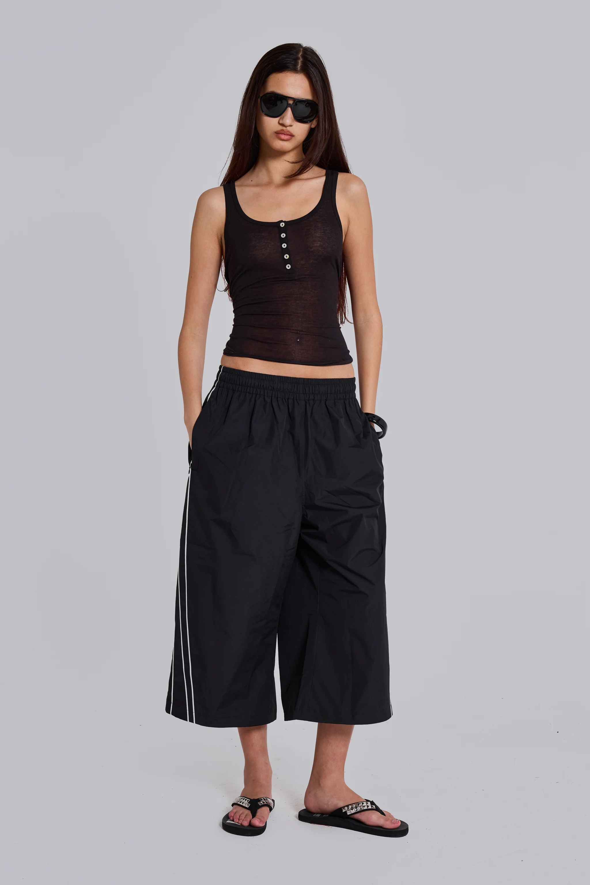 Black Vapor 3/4 Shorts