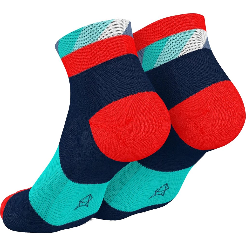 INCYLENCE Ultralight Strides Short Socks - Navy Inferno