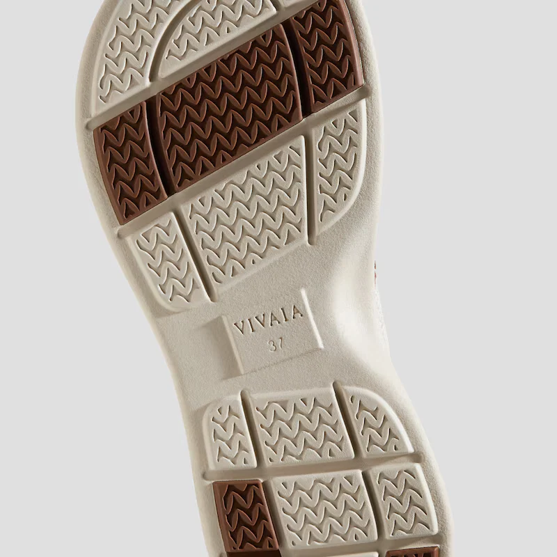 Round-Toe Walker Sandals (Kamber)