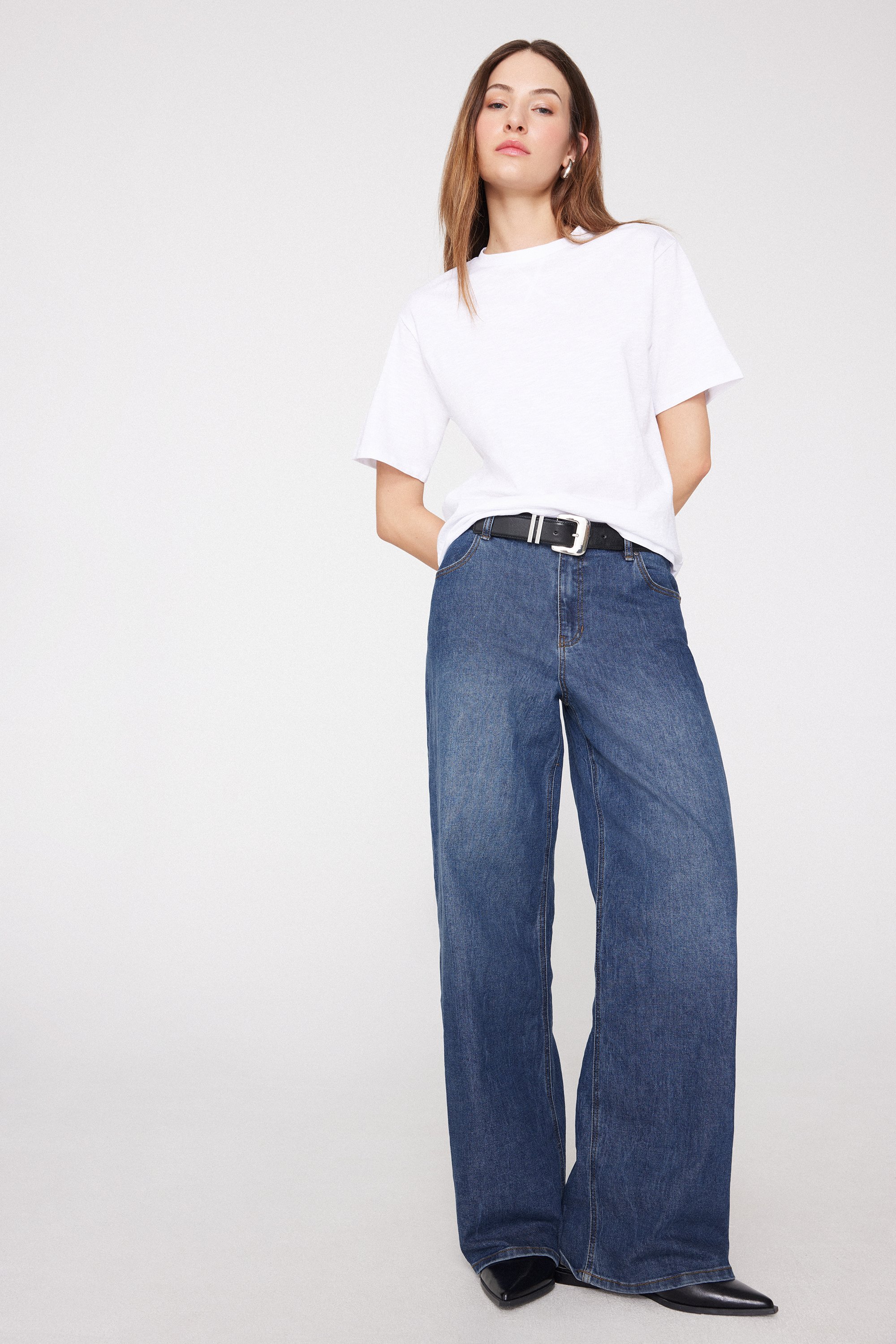 100% Slub Cotton Round Neck T-shirt