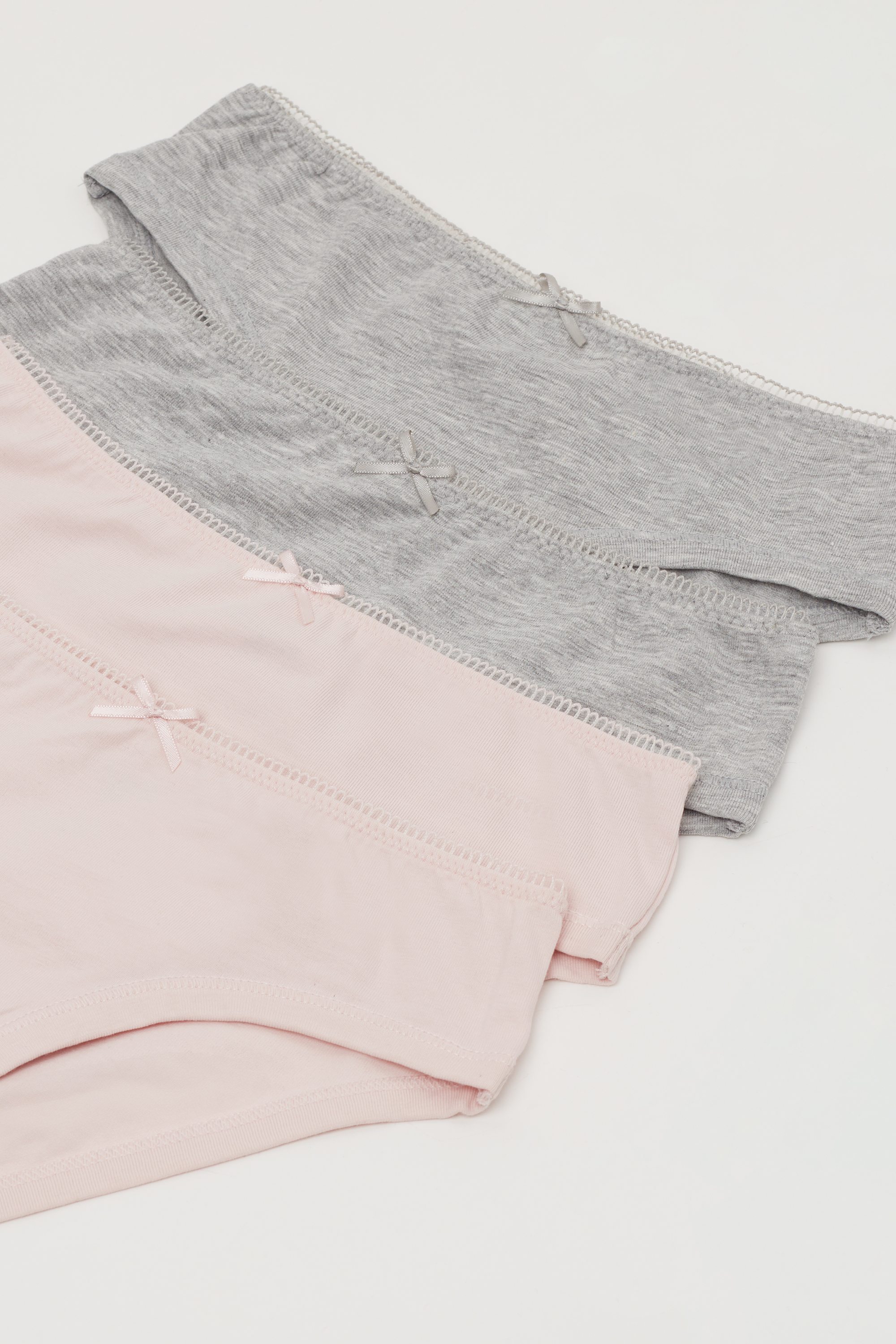 4 Pairs of Girls’ Basic Cotton Knickers