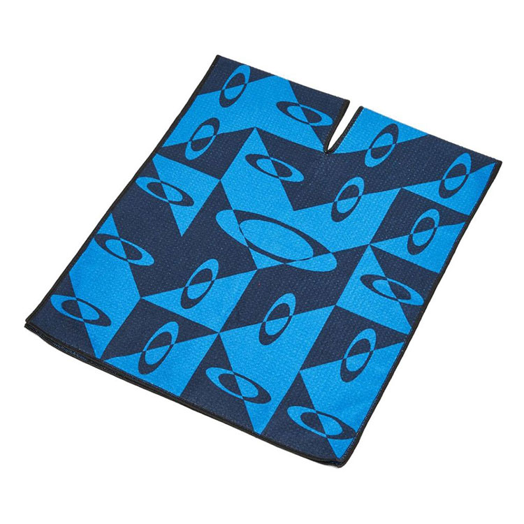 Oakley Everywhere Terrain Golf Towel