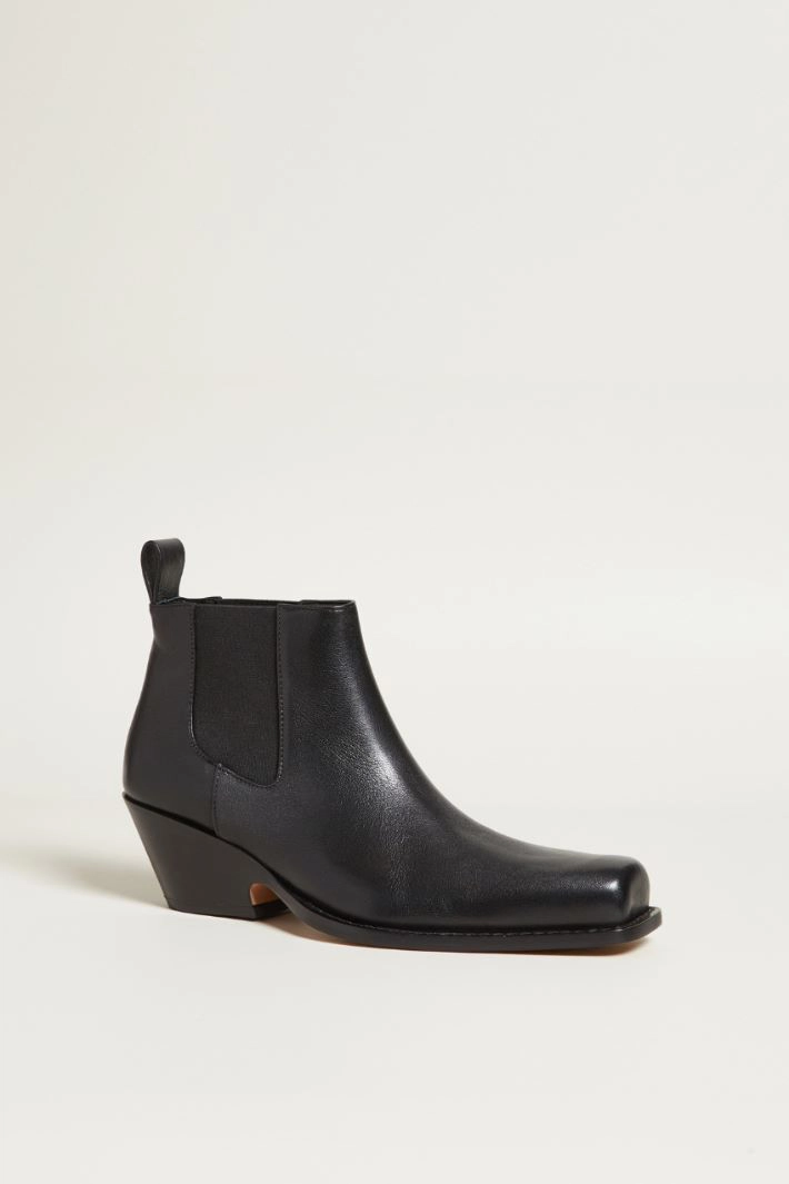 Texan style ankle boots - BLACK