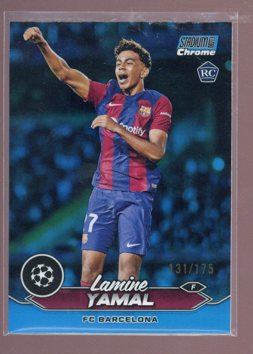 2023-24 Topps Stadium Club UEFA #27 Lamine Yamal Royal Blue Refractor 131/175